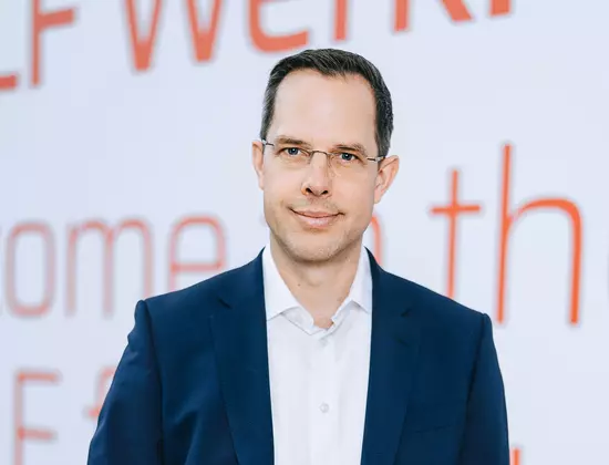 CEO Thomas Kneip