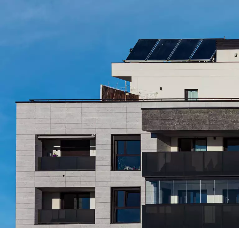 Placas solares WOLF para sistemas de calefacción en edificio unifamiliar para instalaciones centralizadas Placas solares para instalaciones centralizadas