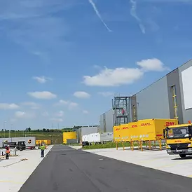 Centra logistyczne